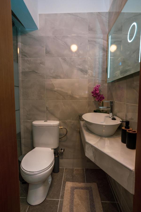 Seashell Luxury Apartment Никити Екстериор снимка