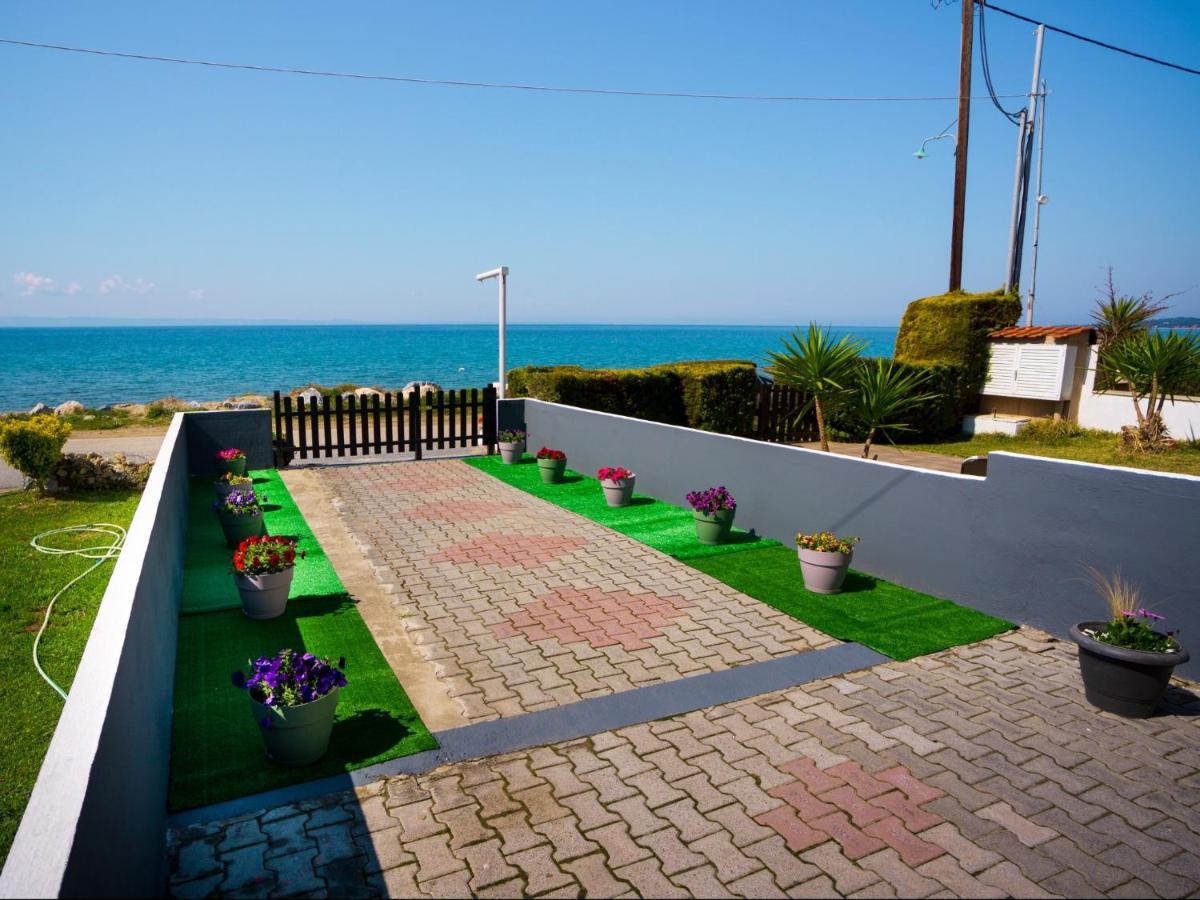 Seashell Luxury Apartment Никити Екстериор снимка